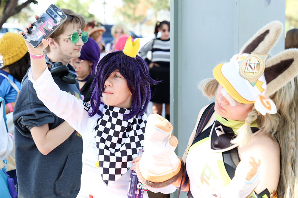 Teens enjoying the convention